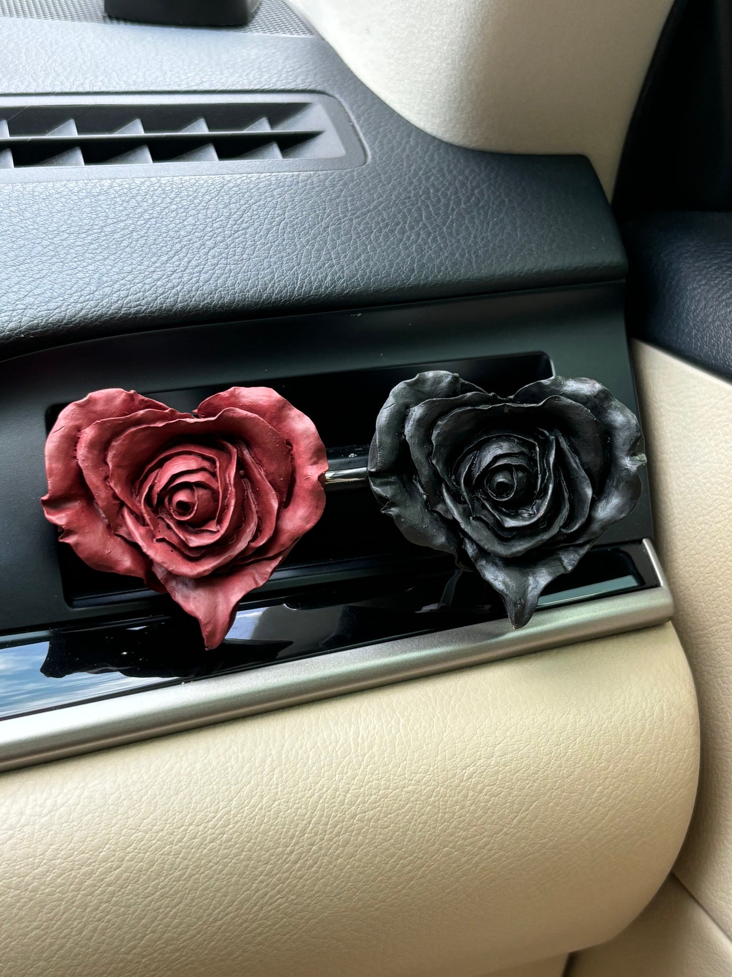 【Roses Heart】Car Vent Clips, Car Aromatherapy Diffuser, Car Decorations